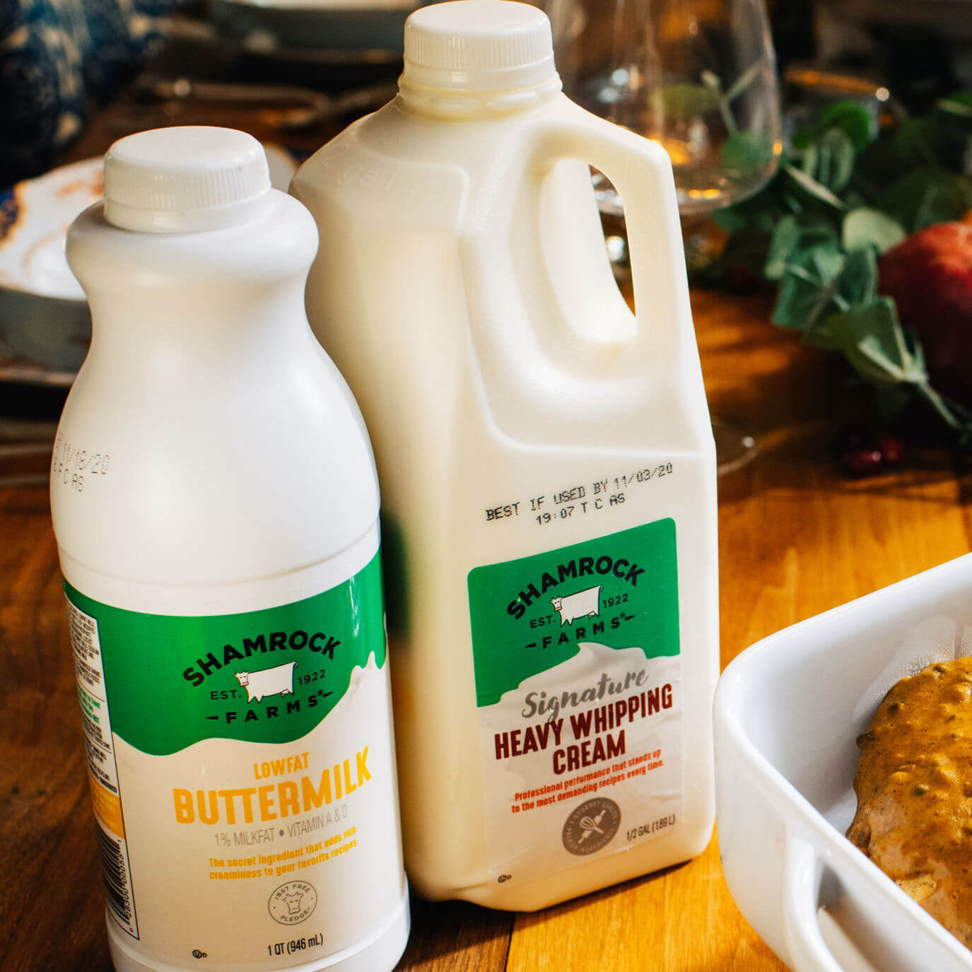 BUTTERMILK BISCUITS WITH CHORIZO GRAVY - Shamrock Farms